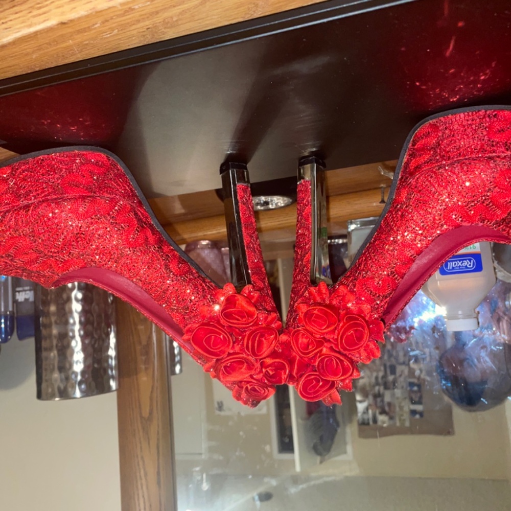 Red Bottom Red Ruby Heels - Picture 3 of 4